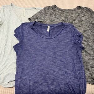 (3) Lululemon Tees Bundle